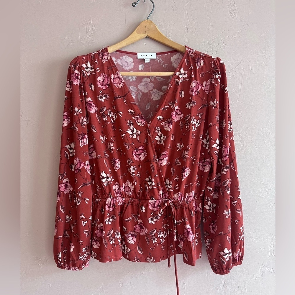 Maroon Floral Peplum Women's Top, Size Large